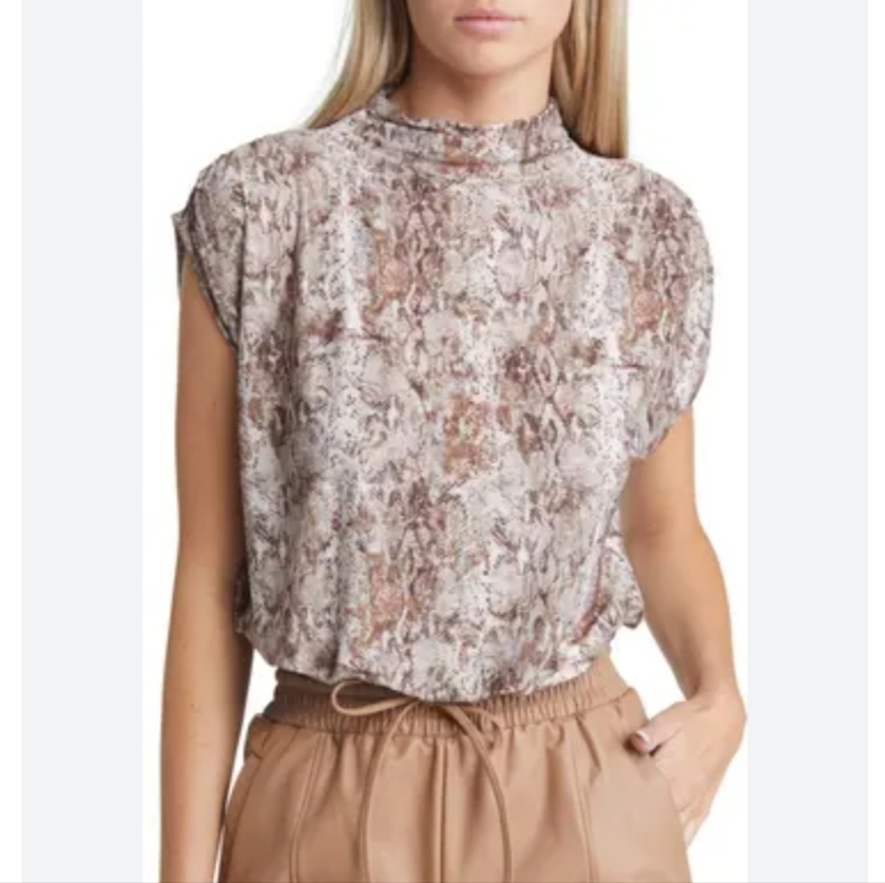 NWOT Free People Movement Cap Sleeve Mock Neck Tee in Abstract Pink Snake XS